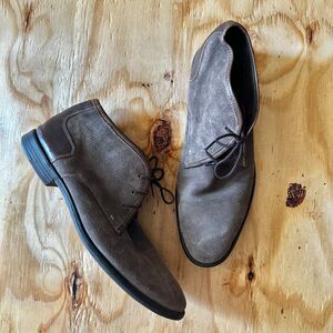 Joseph Abboud Gray Suede Chukka Boots - Men's Size 12